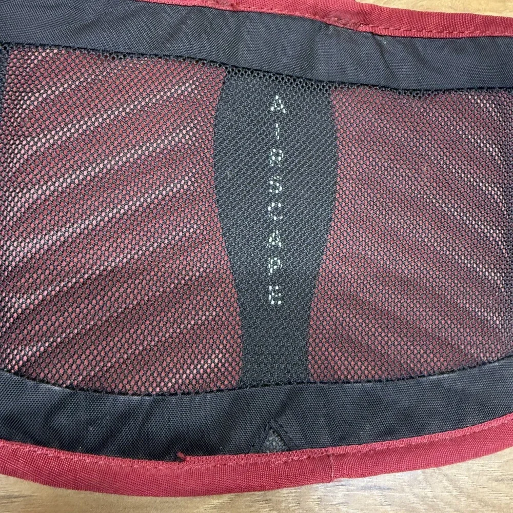 OSPREY Savu 2 Red Lumbar Pack Waist Hip Fanny Bag Hiking Outdoor Bag